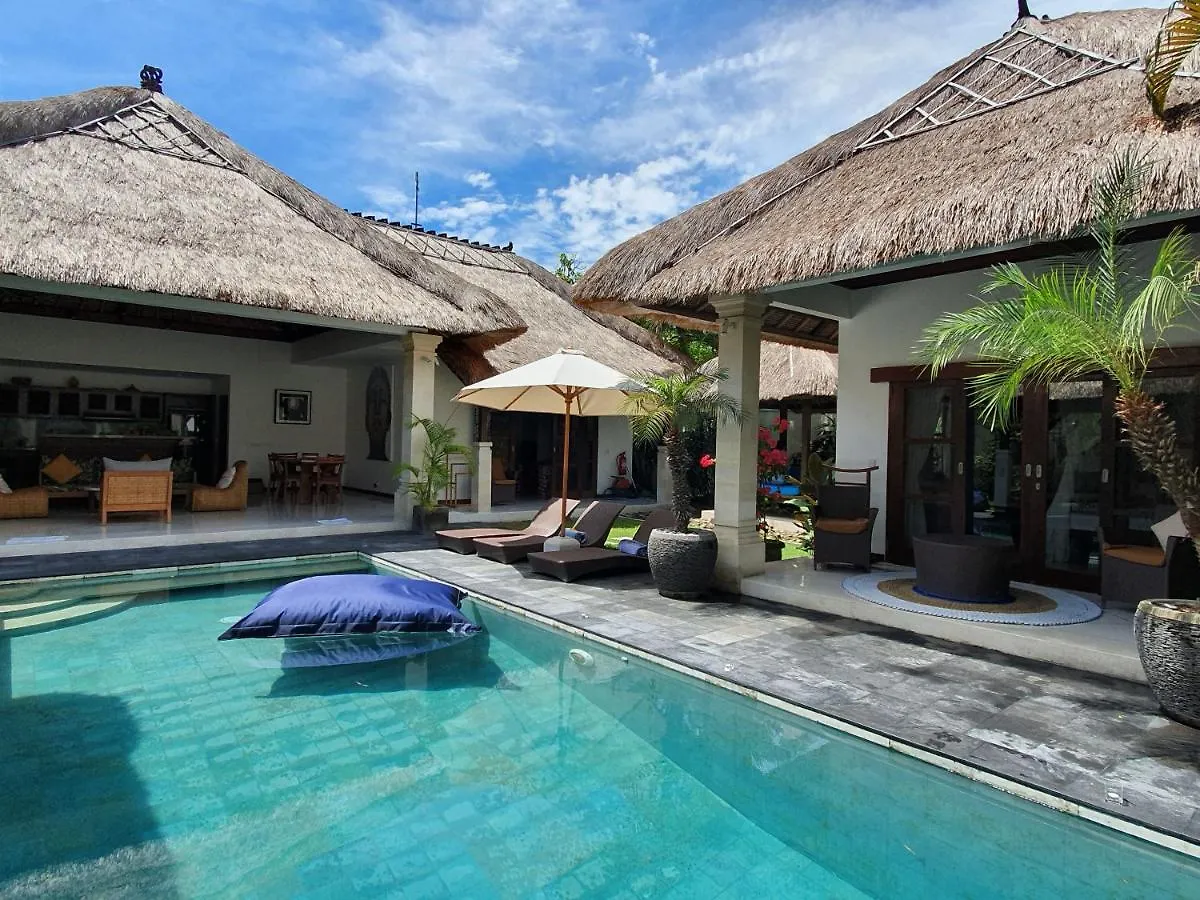 Beautiful Villa Indah contacts